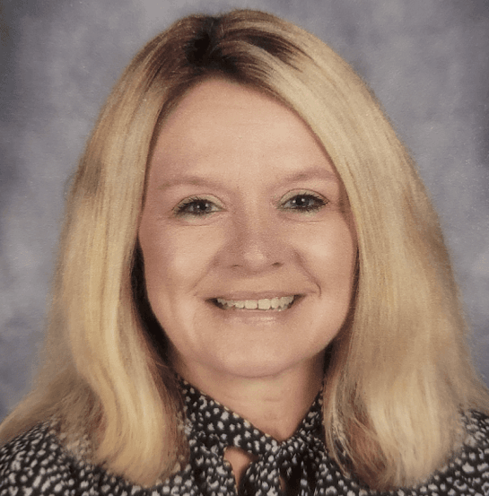 Photo of Kelly Hartman
